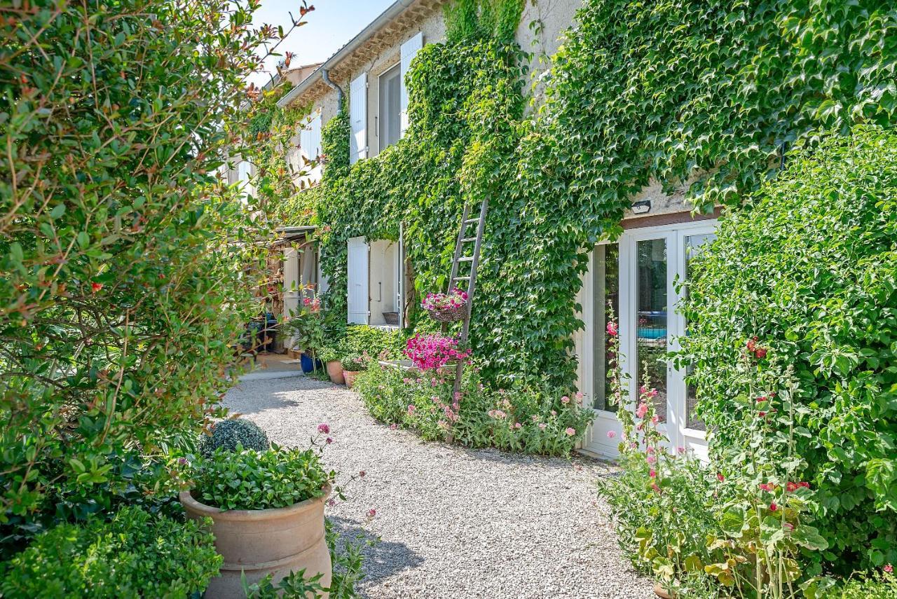 Chambres d'Hôtes et Gîtes Le Mas Mellou Orange  Extérieur photo