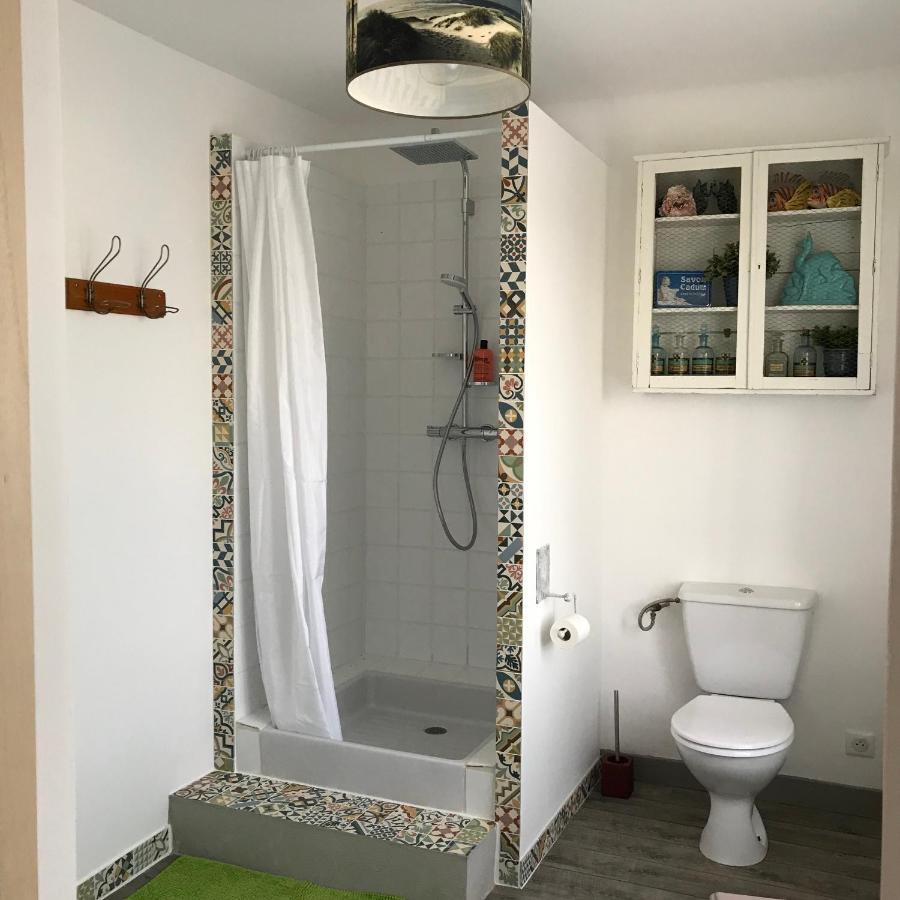 Chambres d'Hôtes et Gîtes Le Mas Mellou Orange  Extérieur photo