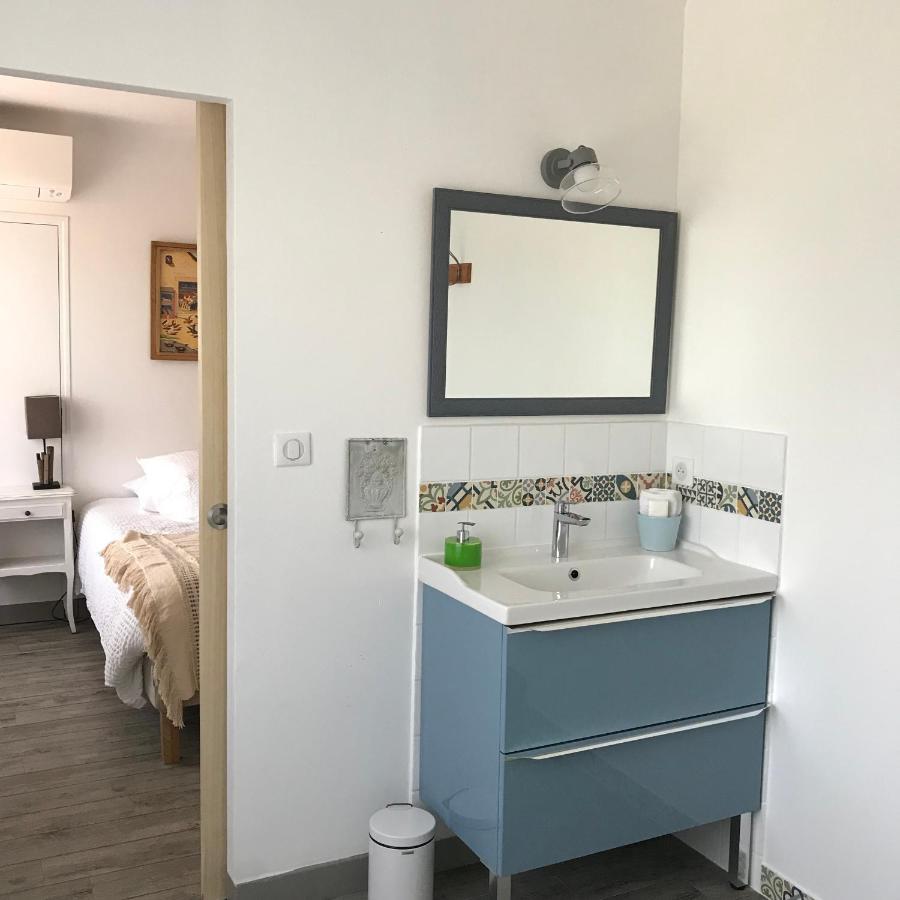Chambres d'Hôtes et Gîtes Le Mas Mellou Orange  Extérieur photo