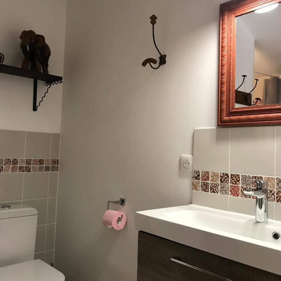 Chambres d'Hôtes et Gîtes Le Mas Mellou Orange  Extérieur photo